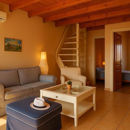 Venetian Seaside Panorama - Asini Sunset Retreat Apartment Exterior foto