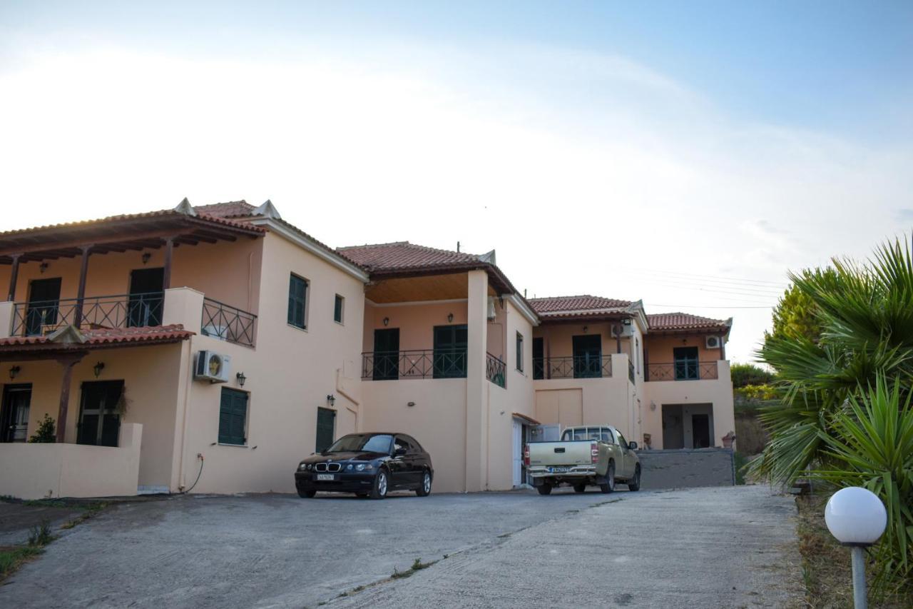 Venetian Seaside Panorama - Asini Sunset Retreat Apartment Exterior foto