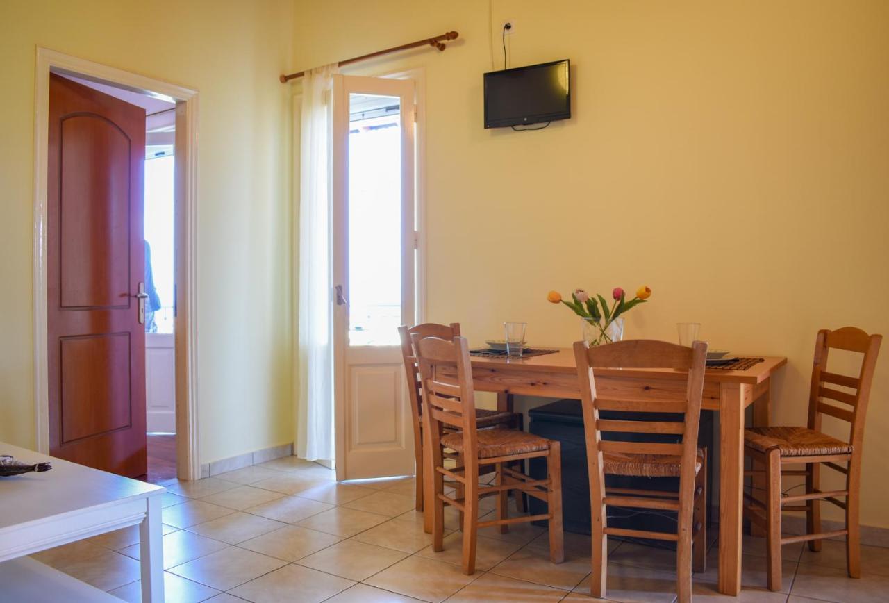 Venetian Seaside Panorama - Asini Sunset Retreat Apartment Exterior foto